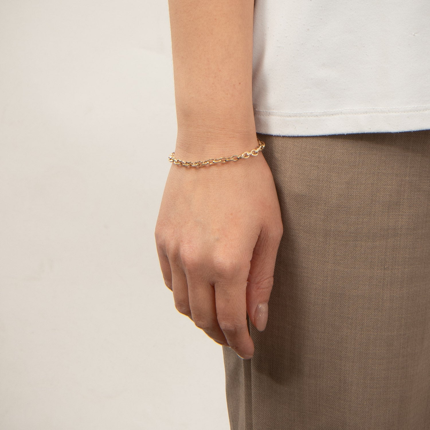 DETAIL236299